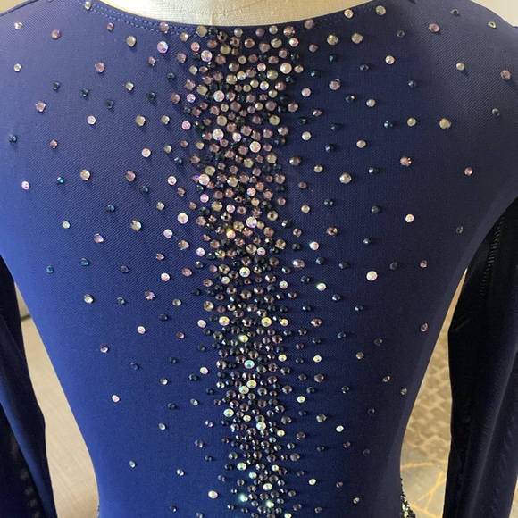 NEW figure skating competition dress - custom measurements approx. women’s 0/XXS - Picture 3 of 5